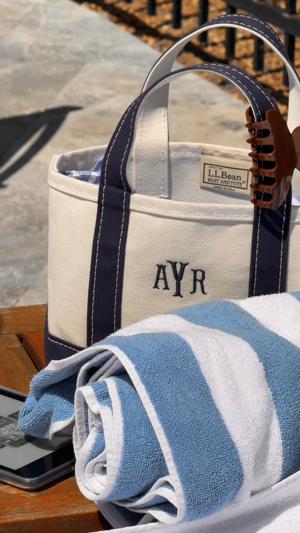 Sober summer essential tote bag for alcohol free women